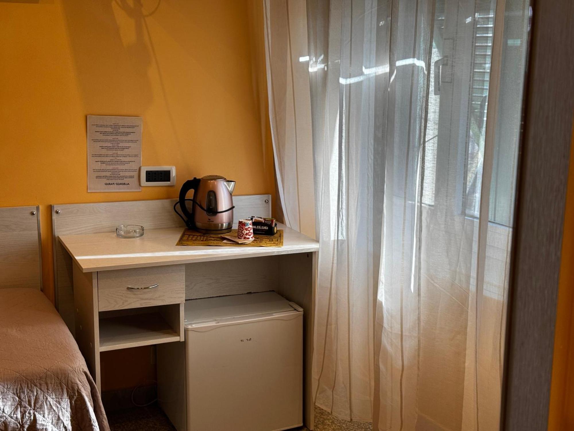 Albergo Parigi جنوة المظهر الخارجي الصورة